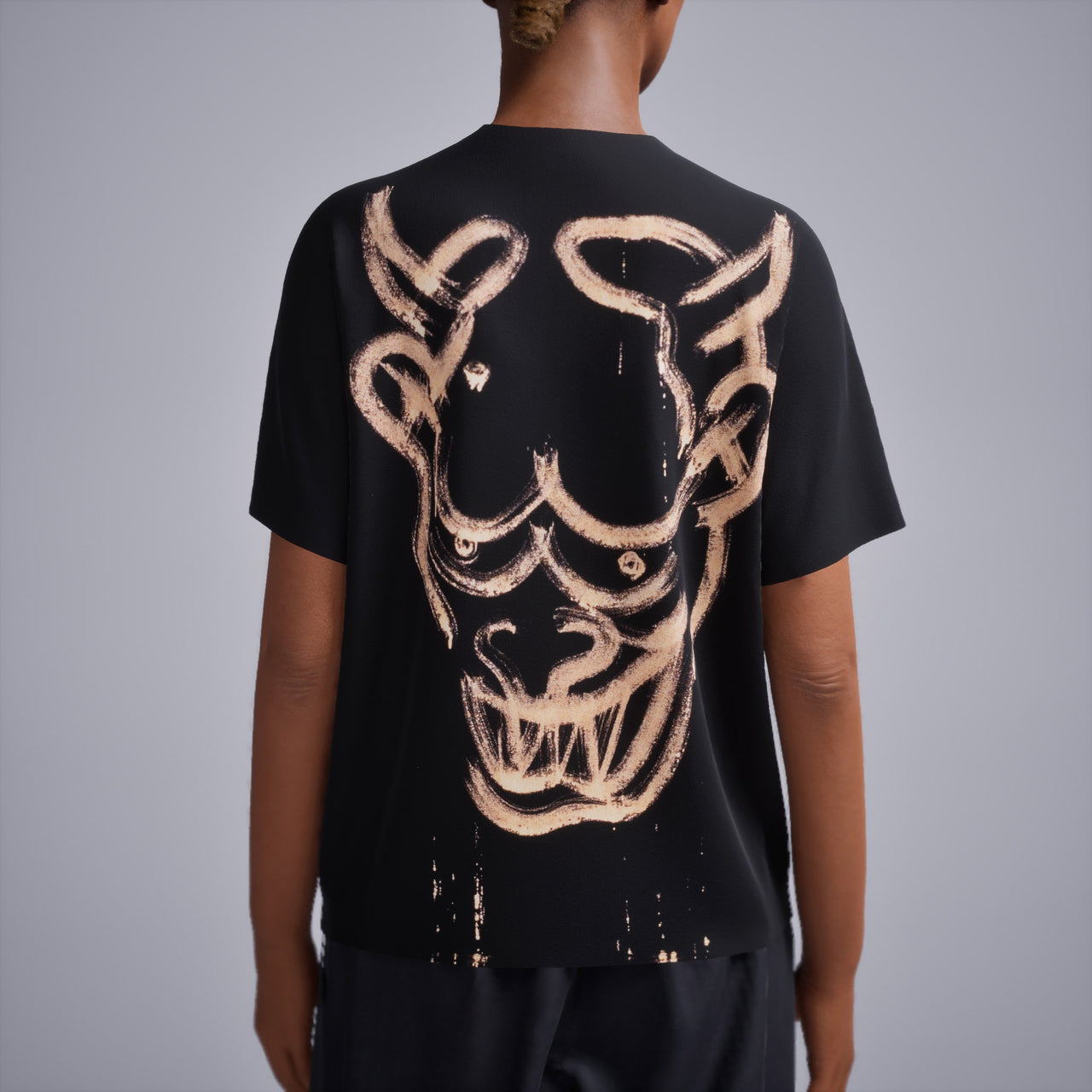 T-shirts Oni peint noir