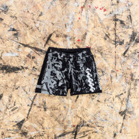 Thumbnail for shorts custom à la peinture et visuels squellettes et os